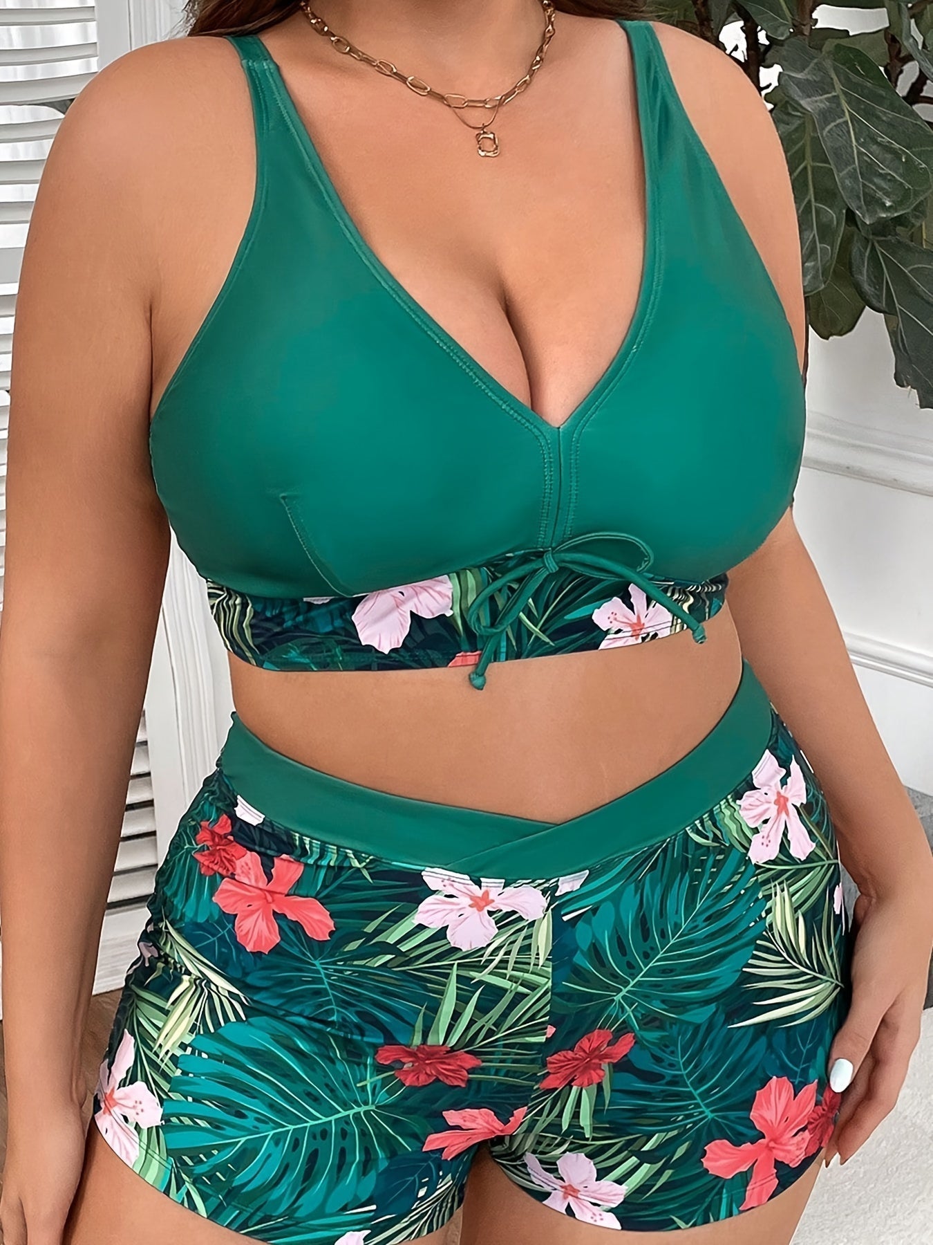 Hailey | Flattering Tropical Print Bikini Set