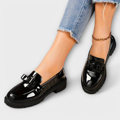 Preppy - Sleek Glossy Loafers