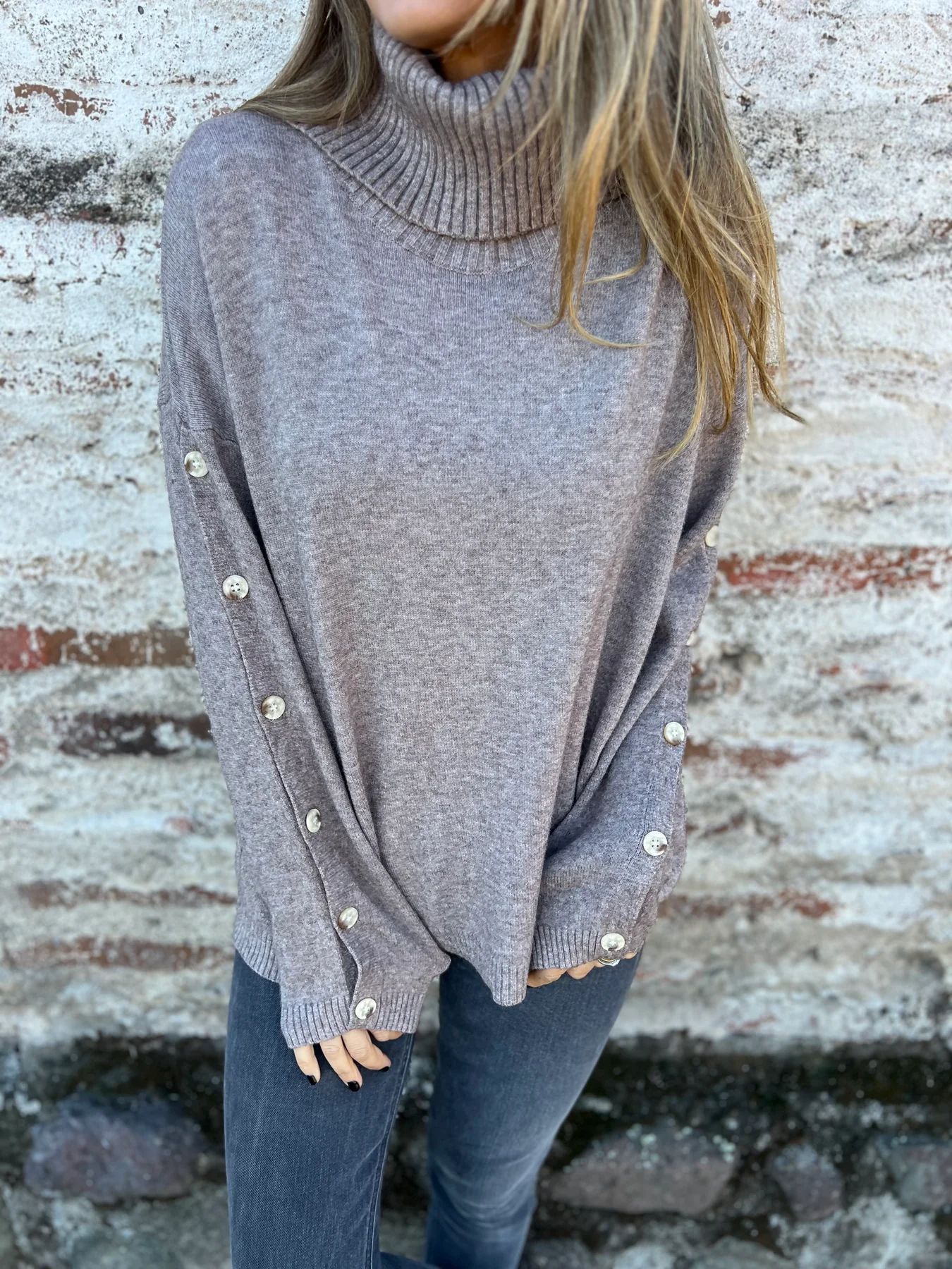 Thelma - Turtleneck Button Sweater
