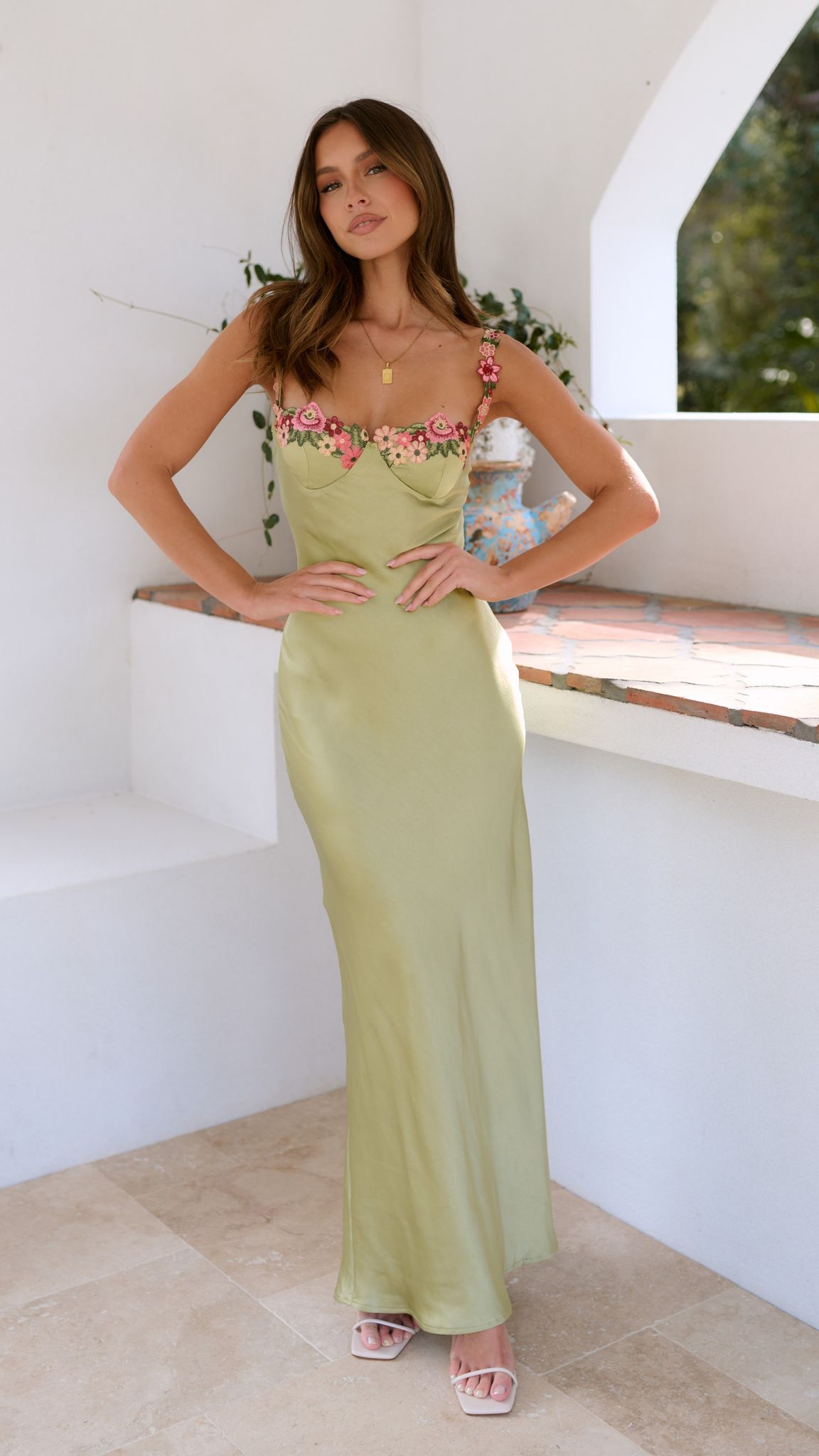 Chelsey | Maxi Dress with Flower Detail