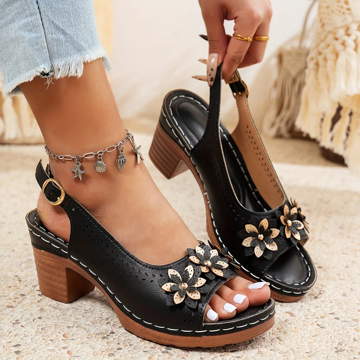 Dede | Stylish Thick Heels Sandals