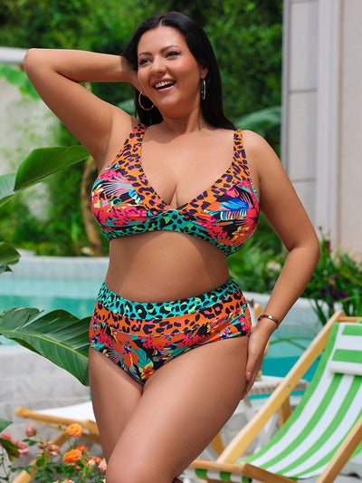 Amber | Sexy Two-Piece Bikini Set for Curvy Women