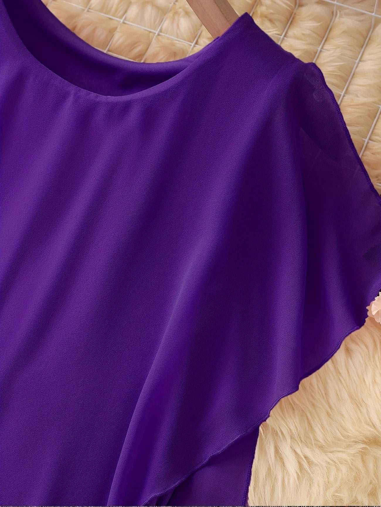 Maren | Elegant Midi Dress With Sleeveless