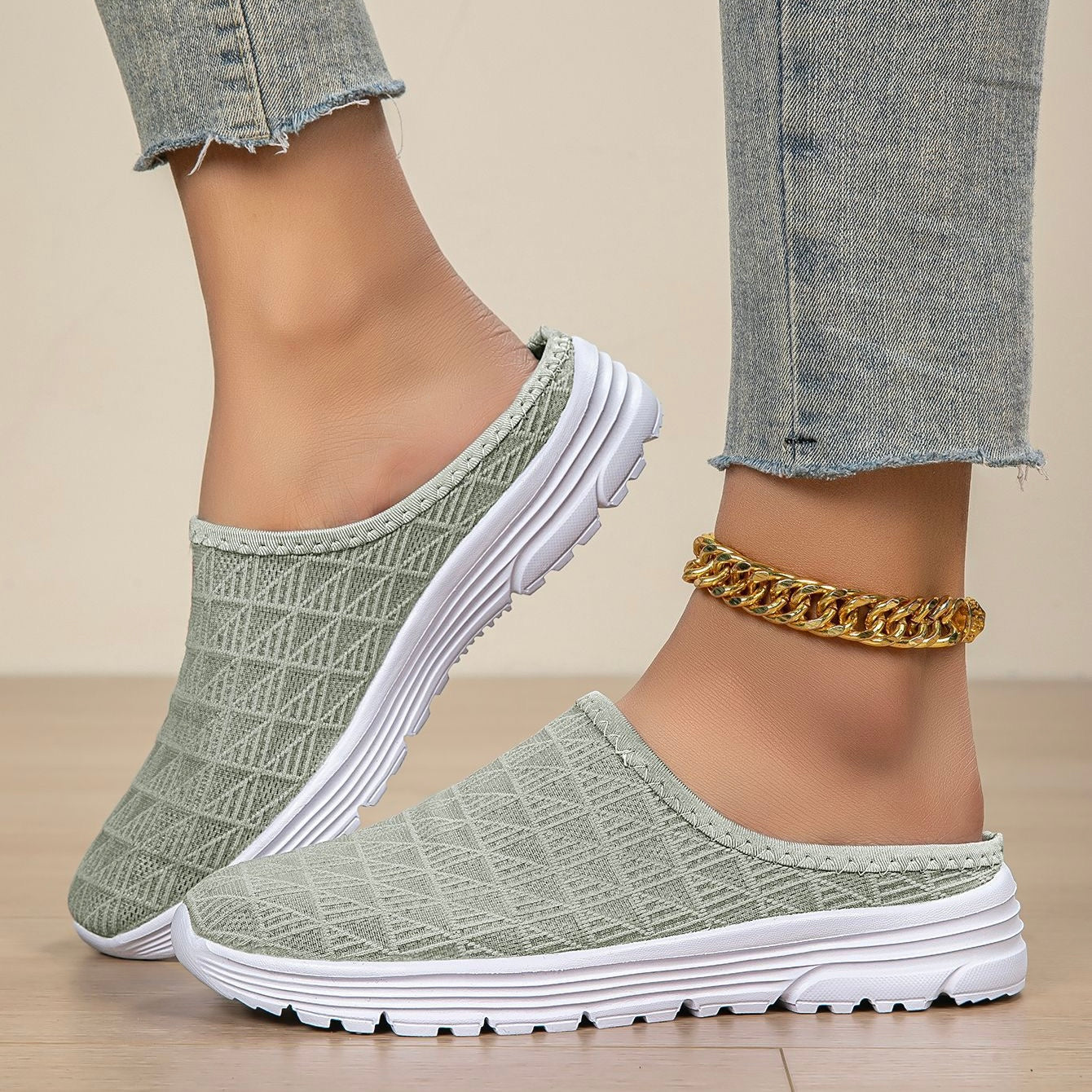 Brunilda | Breathable Flat Slipper