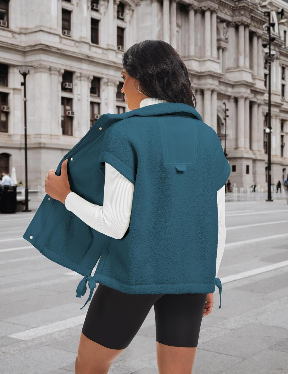 Ellen – Sleeveless Fuzzy Fleece Vest