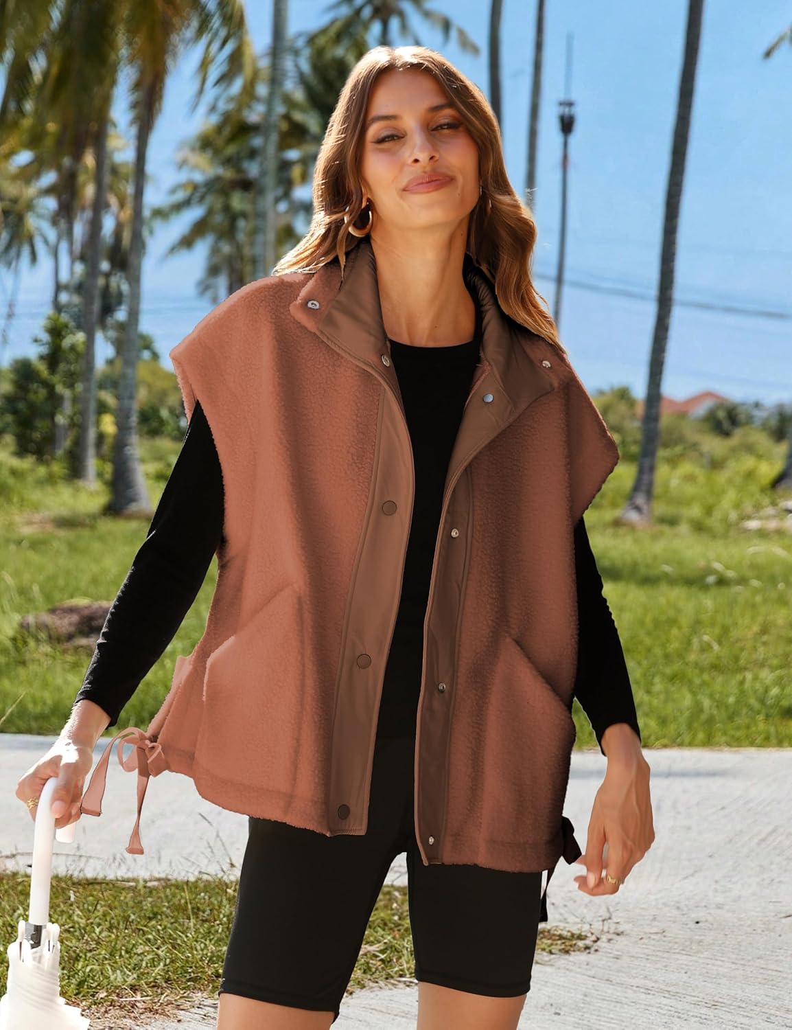 Ellen – Sleeveless Fuzzy Fleece Vest