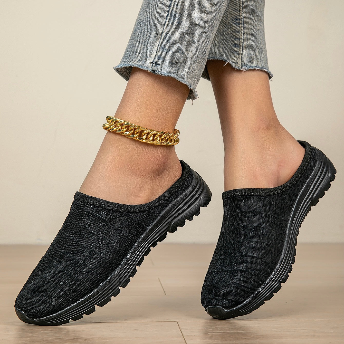 Brunilda | Breathable Flat Slipper