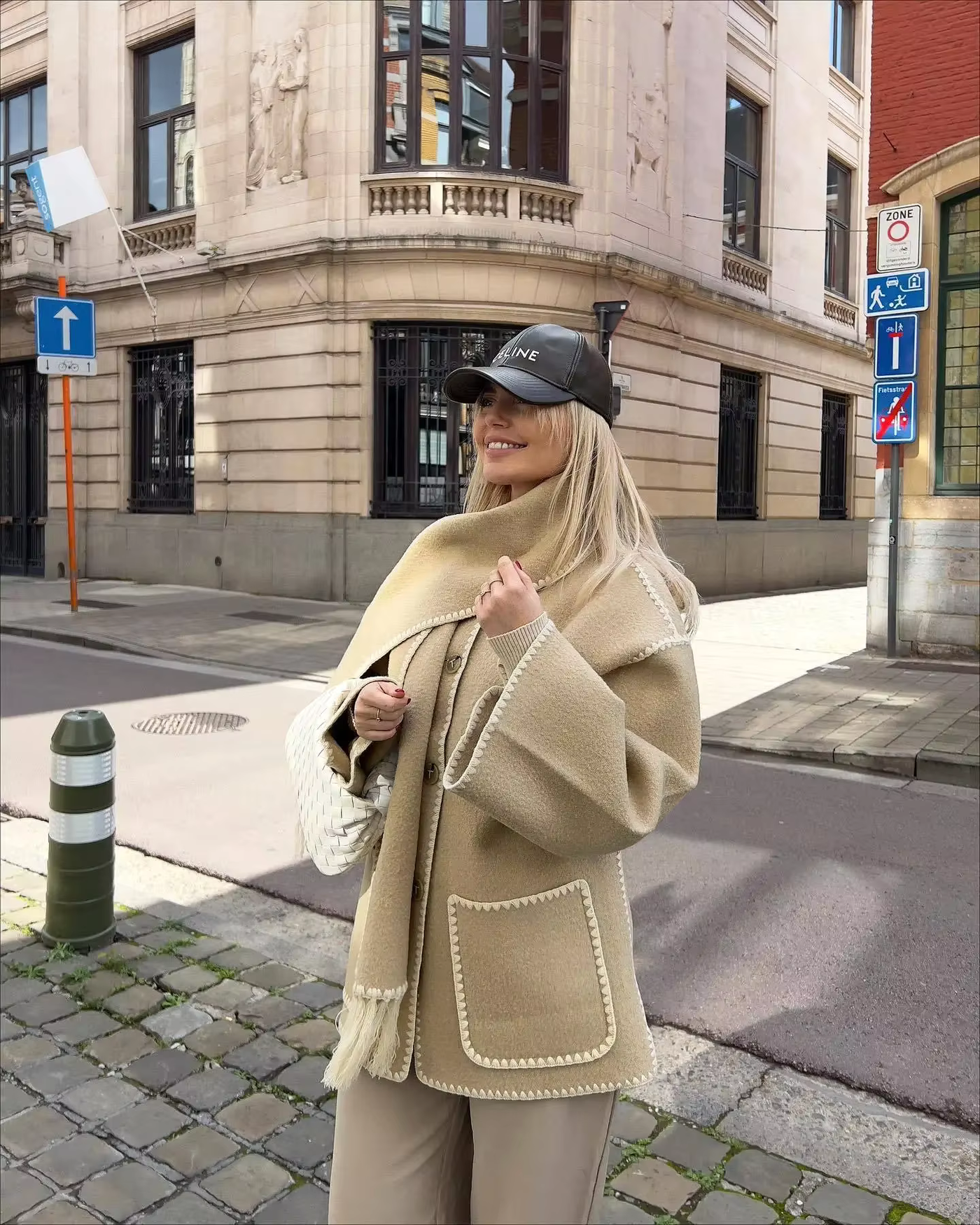 Maya - Scarf Padded Coat