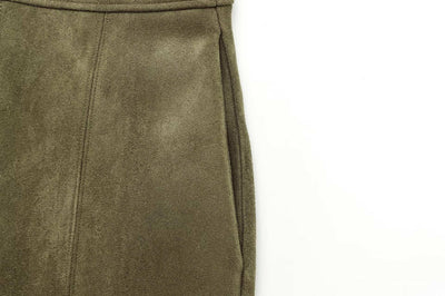 WHITE | Suede-style shorts