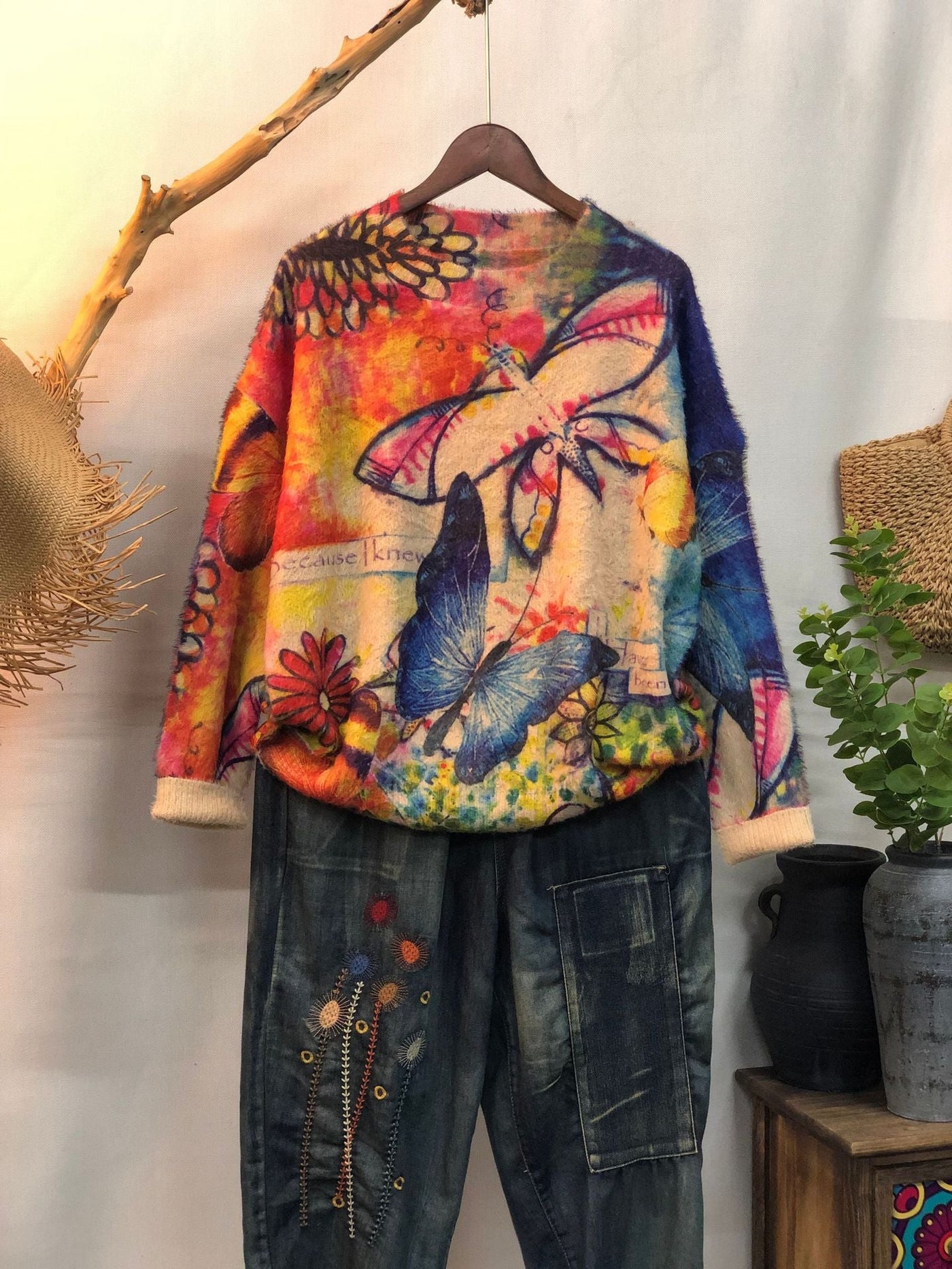 Calvessa - Ultra-Soft Crewneck Sweater