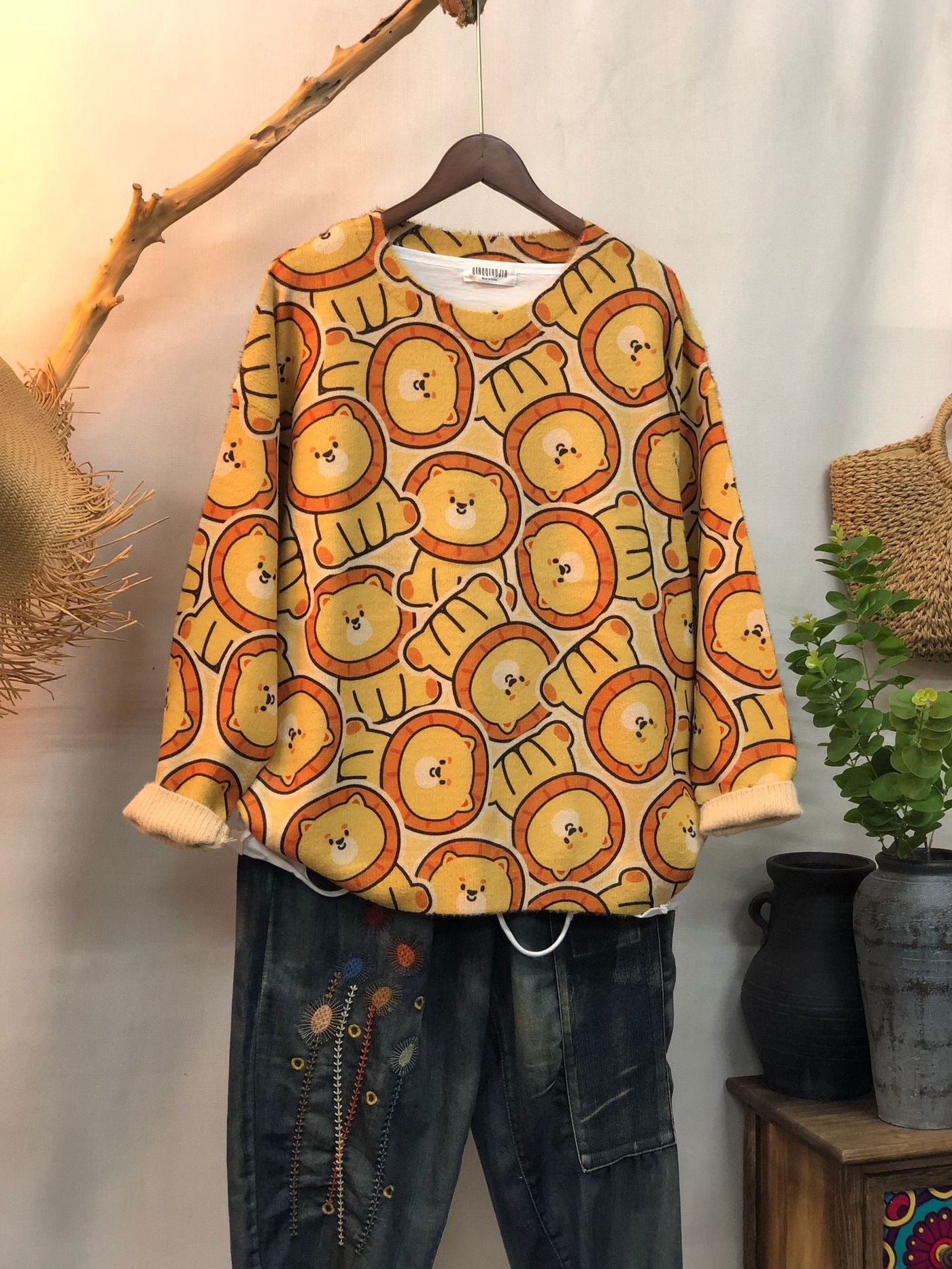 Eryndra - Ultra-Soft Crewneck Sweater