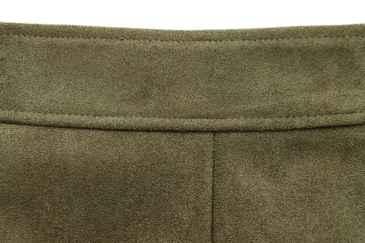 WHITE | Suede-style shorts