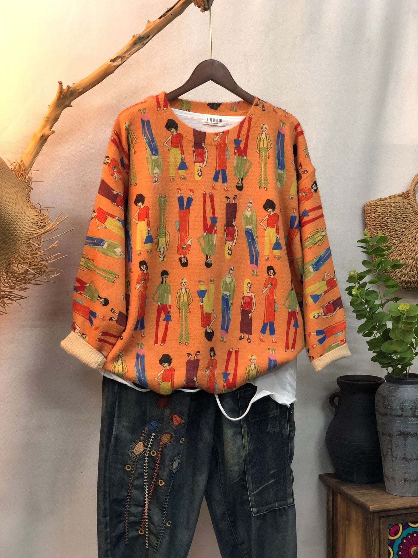 Deliora - Ultra-Soft Crewneck Sweater