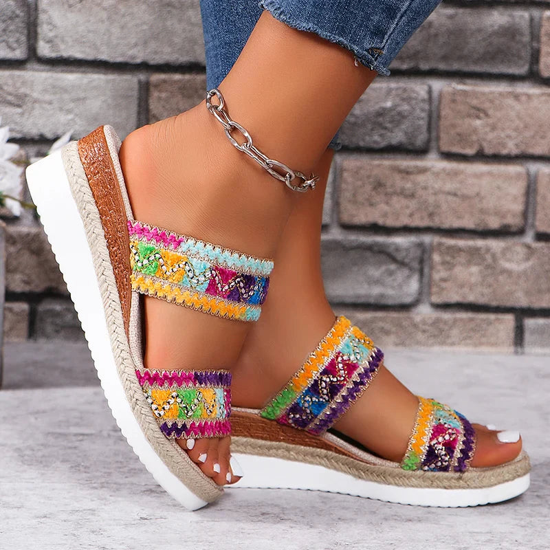 Zoe - Fashionable Slip-On Sandals