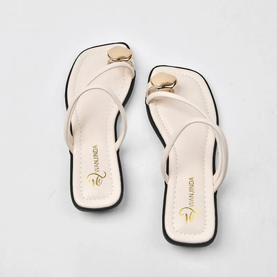Evy | Stylish Diamond look slippers