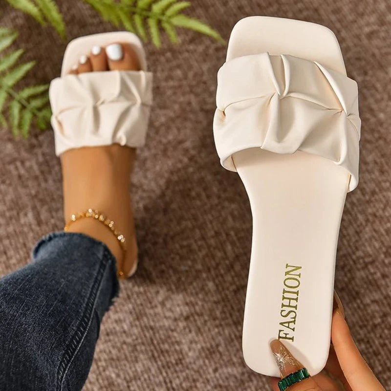 Olivia | Trendy Women's Slippers