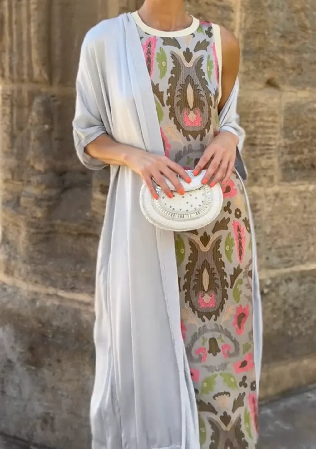 Bella - Two-piece urban-style printed set