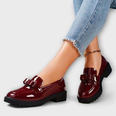 Preppy - Sleek Glossy Loafers