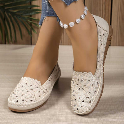 WHITE | Comfortable, fashionable orthopaedic shoes with cut-outs