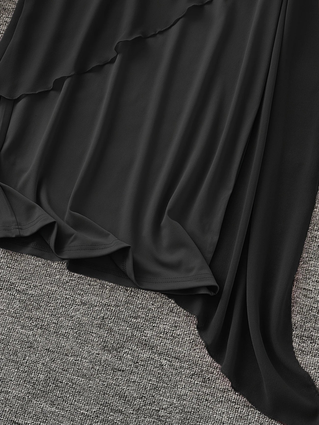 Maren | Elegant Midi Dress With Sleeveless