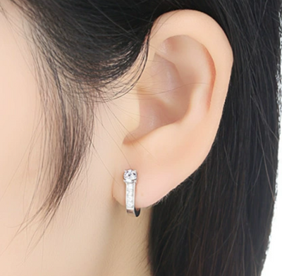 Channel Huggie Earrings | Gold