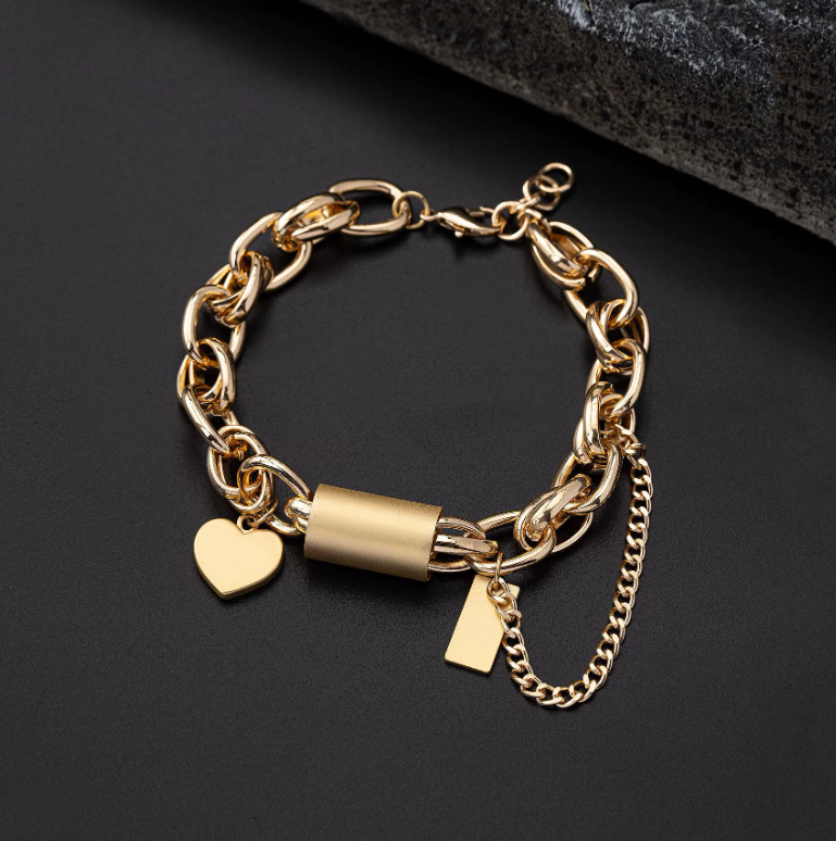 Heartened Chunky Bracelet | Gold