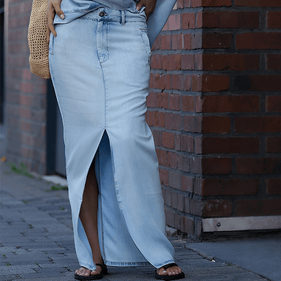 WHITE | Diagonal shoulder top with split denim maxi skirt