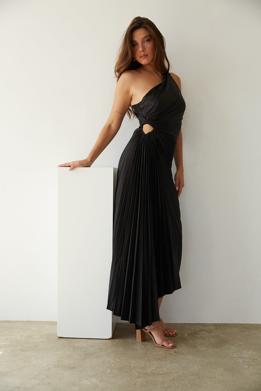 Billy Joan | One-Shoulder Pleated Midi Dress