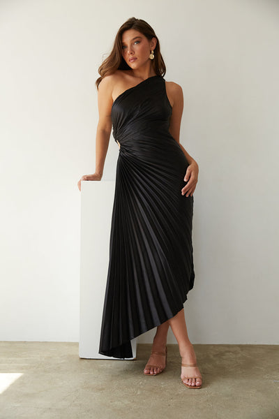 Billy Joan | One-Shoulder Pleated Midi Dress